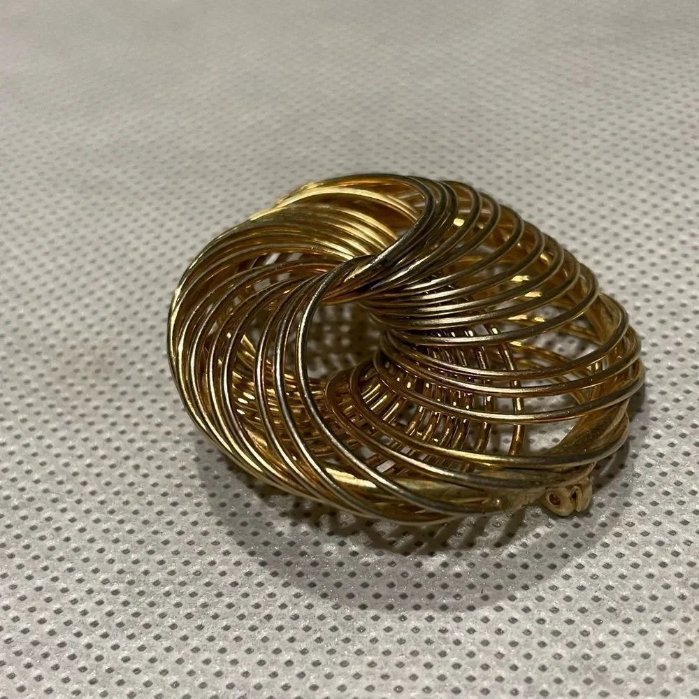 N/A gold tone